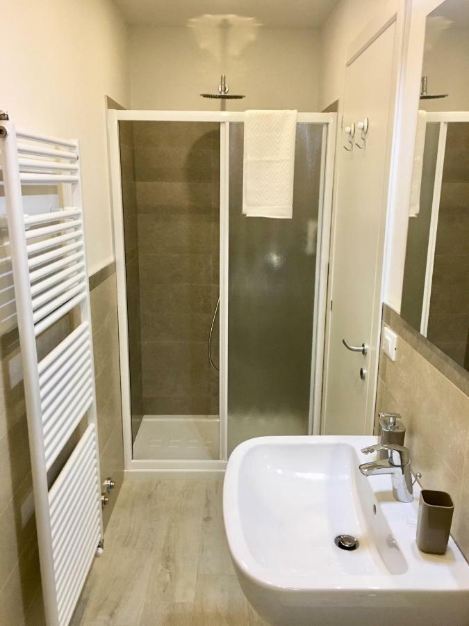Oriani 20 Apartment Bologna Bagian luar foto