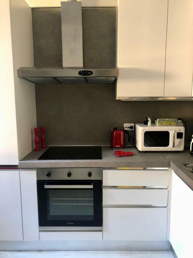 Oriani 20 Apartment Bologna Bagian luar foto